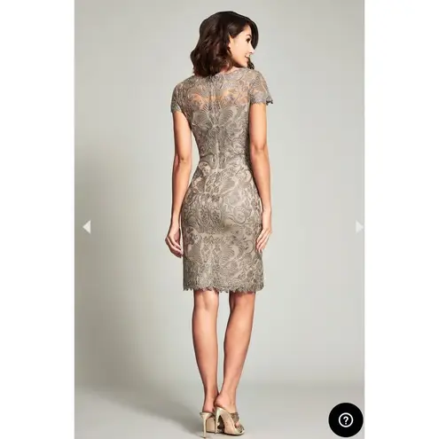 Tadashi Shoji Ilussion Yoke Lace Cocktail Dress Knee length size 6