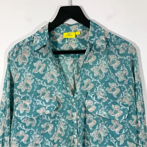 Roller Rabbit Blue Paisley Button Down Shirt