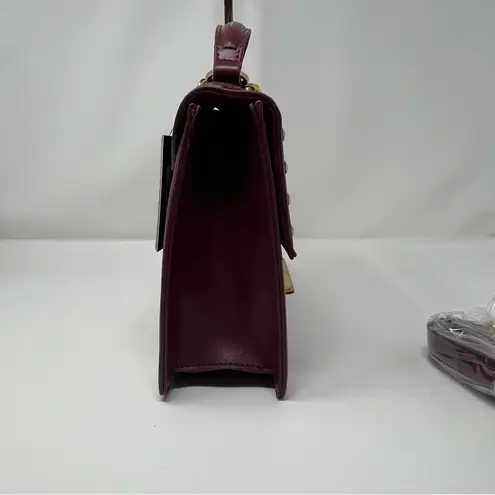 Badgley Mischka Purse Plain Grain Crossbody Big Chain Stud Lock Plum - MSRP $149