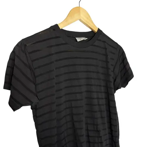 The Flatiron Women’s Crewneck Semi