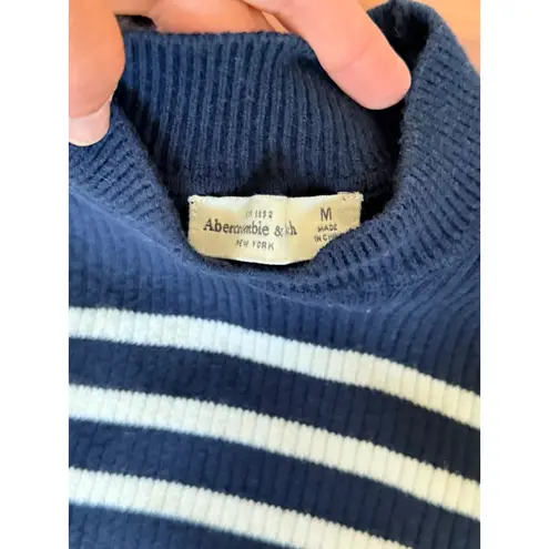 Abercrombie & Fitch  Striped Mock Neck Sleeveless Sweater Vest Top Size M - Image 3