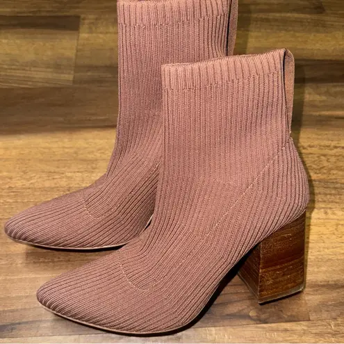 NIB STEVEN BY STEVE MADDEN Nara Heel Sock Booties - Image 6