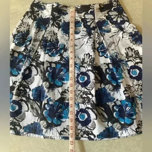 Sharagano  Women's Gorgeous Navy and white Skirt Size‎ 8