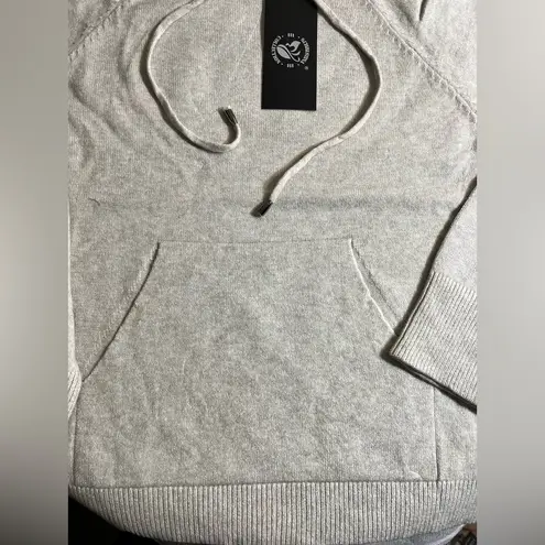 Women’s Cashmere Stone/ Cream Hoodie Sweater, perfect for winter wear, warm,cozy Gray Size undefined