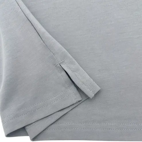 Campus Lifestyle MLB Chicago Cubs Women's Short Sleeve V-Neck T-Shirt in Gray, XL