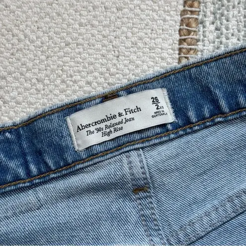 Abercrombie & Fitch  The 90’s Relaxed High Rise Jeans Women’s Size 26/ 2 XS