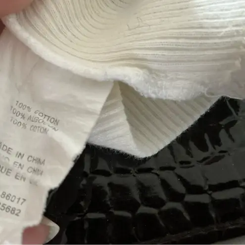 Bebe Vintage  ribbed embroidered beads sleeveless tank top white size XS