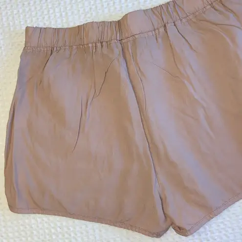 Thread and Supply NEW!  Size LARGE Blush Pink Nude Elastic Waist Shorts Tencel