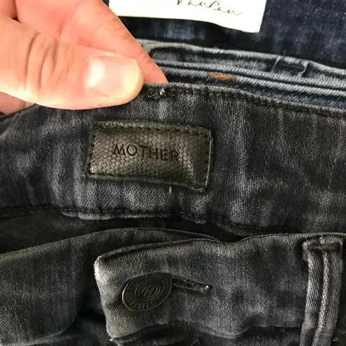 MOTHER Denim The Looker Ankle Fray in Blackbird Low Rise Raw Hem Women’s Size 25