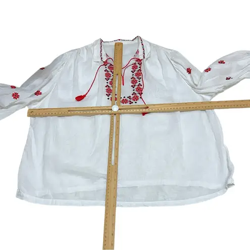 Boutique Vintage Shirt Women Large Red Black White Embroidered Snow Holiday Puffy *FLAW