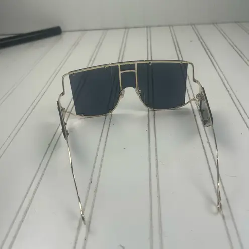 Oversized Shield Sunglasses w Gold Wire Arms Womenโs Black Fashion Shades