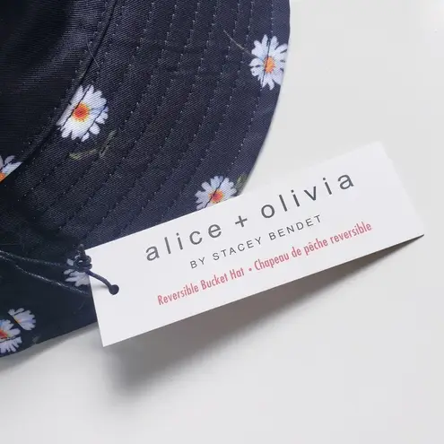 Alice + Olivia  Reversible Bucket Hat New Floral Print