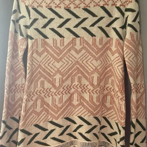 BKE Patterned V-Neck Cardigan Sweater