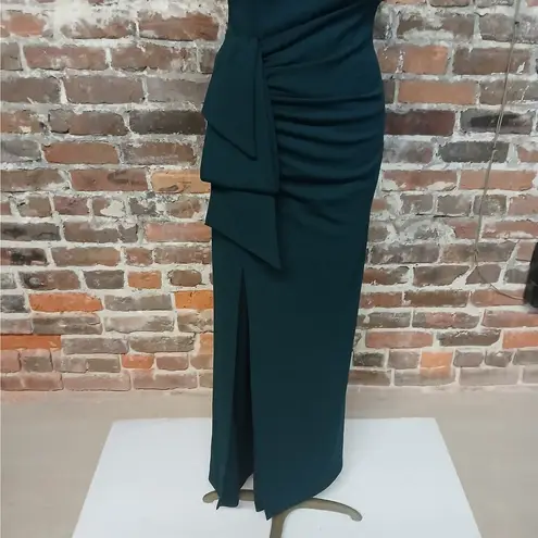 XScape Formal Evening Gown Women's Size 4 Green Wedding Guest Party Bridesmaid