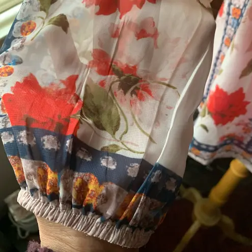 Jealous Tomato semi sheer floral long sleeve blouse size M