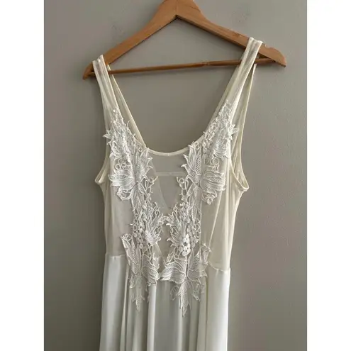 Flora Nikrooz Nightgown Coquette Fairy Large Maxi Chemise Dress Cream Lace Mesh