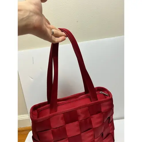 Harvey's Original Red Seatbelt Shoulder Bag 9x12"
