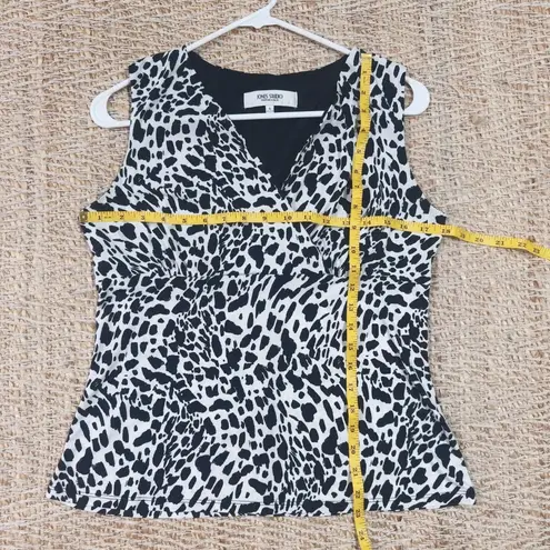 Jones Studio Women's White & Black Animal Print Sleeveless Tank Top Size S