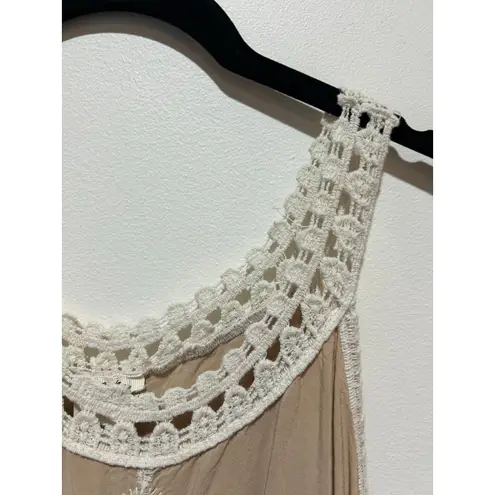Ultra Pink lace embroidered crochet tank top size L cream boho fairy granola