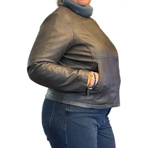 Bernardo Women's Gray Faux Leather Moto Jacket Zipper Pockets Size 1X Fits XL 14