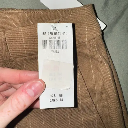 Abercrombie & Fitch  Pants Women's Medium
Brown Striped Slack Cropped Relaxed