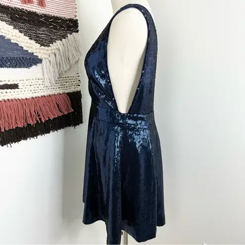 NBD  Revolve Starry Nights Sequin Mini Dress Sleeveless V-Neck Blue Size M