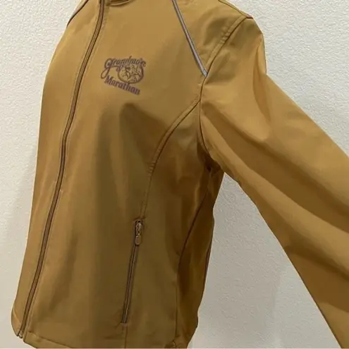 Harriton Grandmas Marathon Jacket Size Large Brown
