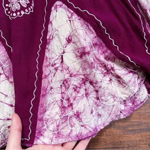 vintage • 70s batik dyed sundress smocked maroon white embroidered rayon boho