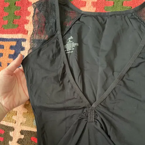 Mirella lace cap sleeve low v-back black ballet leotard Medium