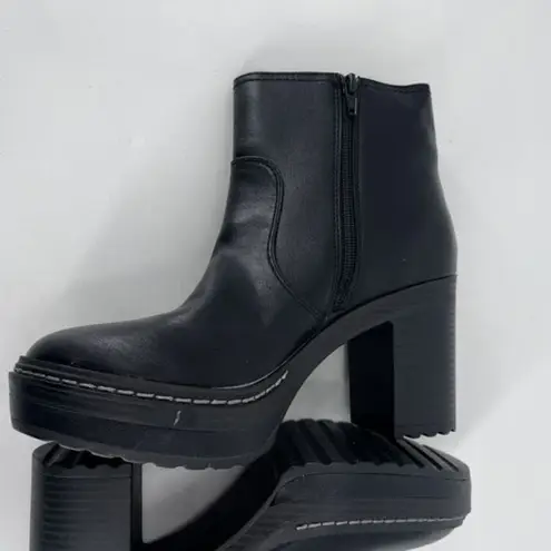 Sun + Stone Women's Faux Leather Block Heels Ankle Boots Shoes Black Size 9