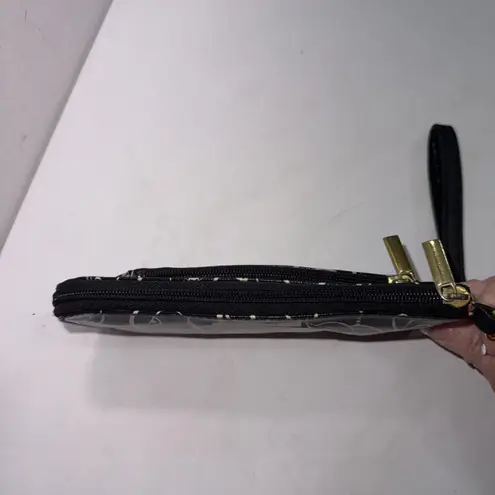 Sam & Hadley Glossy Classic Designer Minimalist Preppy Basic Wallet Wristlet Black