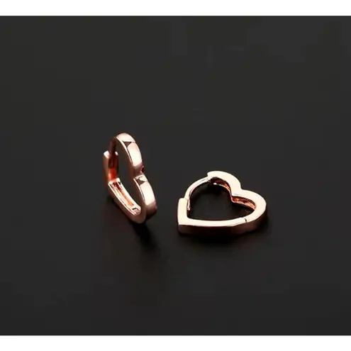 Boutique NEW Women's 14k Rose Gold Plated S925 Heart Hoop Simulated Diamond Earrings