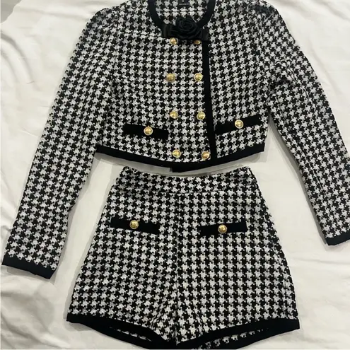 Black and White Houndstooth Women's Jacket & Shorts Set Size XS
