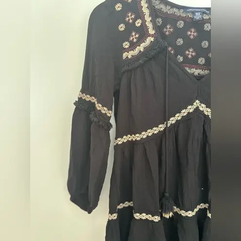 American Eagle  black embroidered long sleeve dress size XS