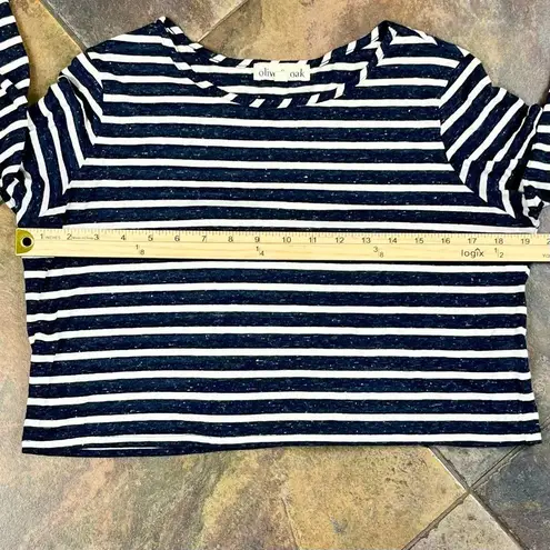 Olive & Oak Stripe Long Sleeve Cropped Top Medium