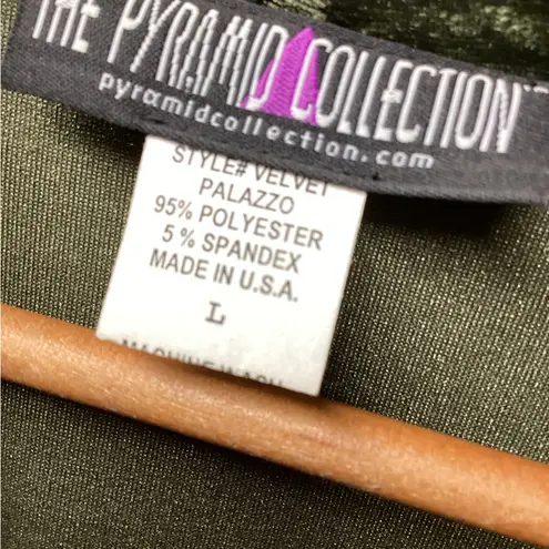 Pyramid Collection. Crushed velvet open front long duster. Olive Green. Large Green