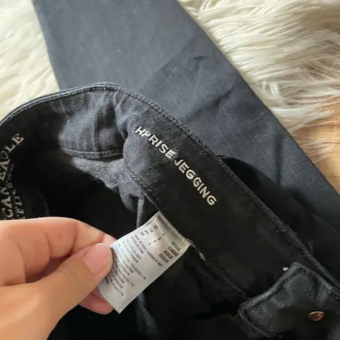 American Eagle  Black High-Rise Jeggings