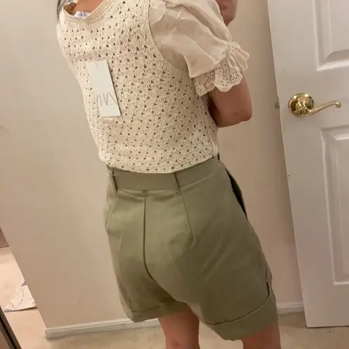 ZARA  crochet cropped top. Xs-S