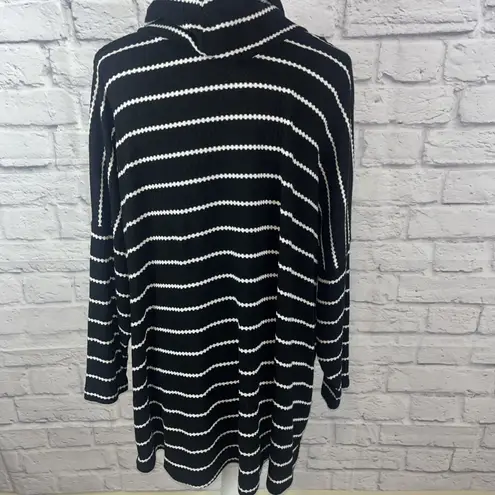 Catherine Malandrino Women's Casual Cowl Neck Black & White Striped Sweater 3X
