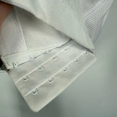 Glamorise White Magic Lift Ultimate Womens Seamless High Support Full Coverage T Size undefined - Image 10