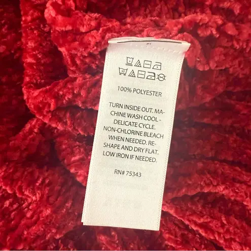 Christian Siriano Sweater size M Red Size M