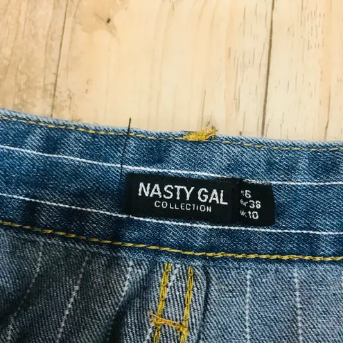 Nasty Gal NWT  Pinstripe high waist mom jeans sz 6.