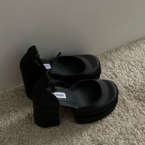 Steve Madden  satin Charlize heel