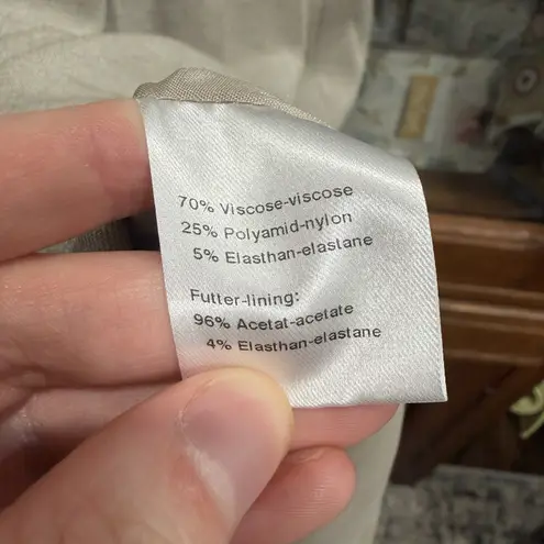 Akris Punto Beige Sand Belted Utilitarian Sheath Midi Dress Size 6 / FR 38