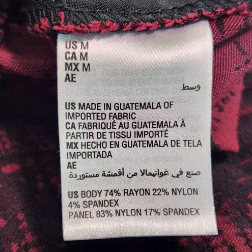 JM Collection Black and Burgundy Pull-on Ankle Pants Size Medium Red Print Pants