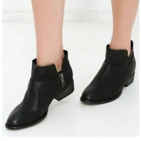 Seychelles  Leather Booties Ankle Boots Black 7