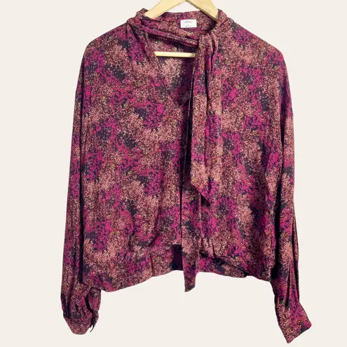 Wilfred Aritzia Red Abstract Print Tie Front Long Sleeve Flowy Blouse Size Small