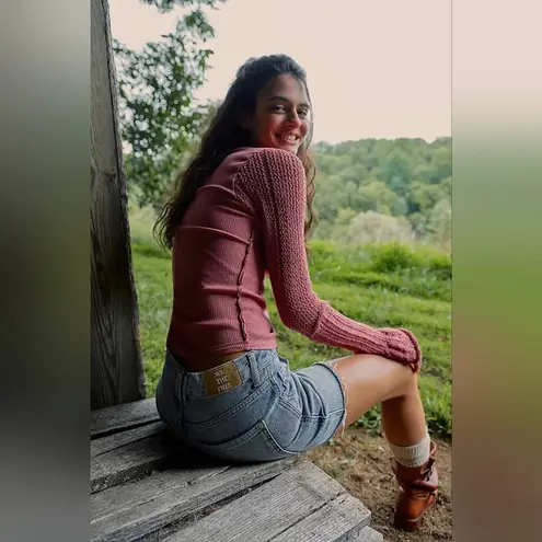 Free People NWT  Cuffing Season Top Color: Dusty Cedar Size L