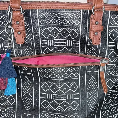 The Sak Pacifica Black White Tribal Mohave Pattern Tote Shoulder Bag