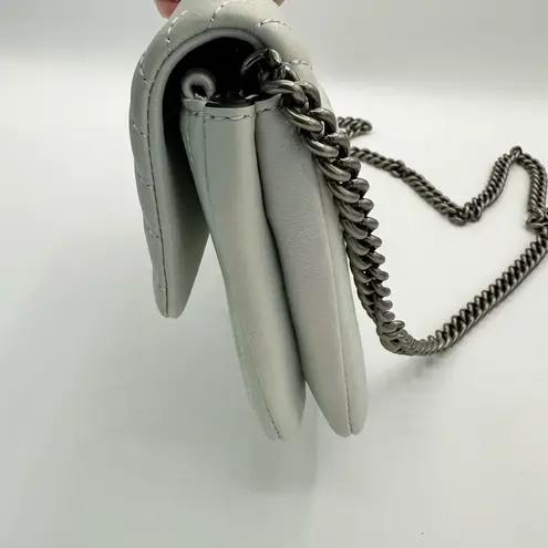 Henri Bendel 712 Wallet Crossbody Bag Quilted Iridescent Opal Long Chain Strap